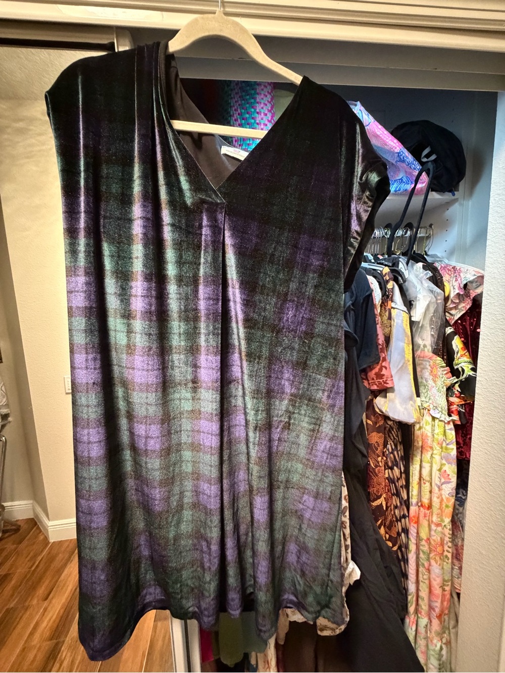 Vineyard Vines Velvet Plaid Chemise in Purple and Green